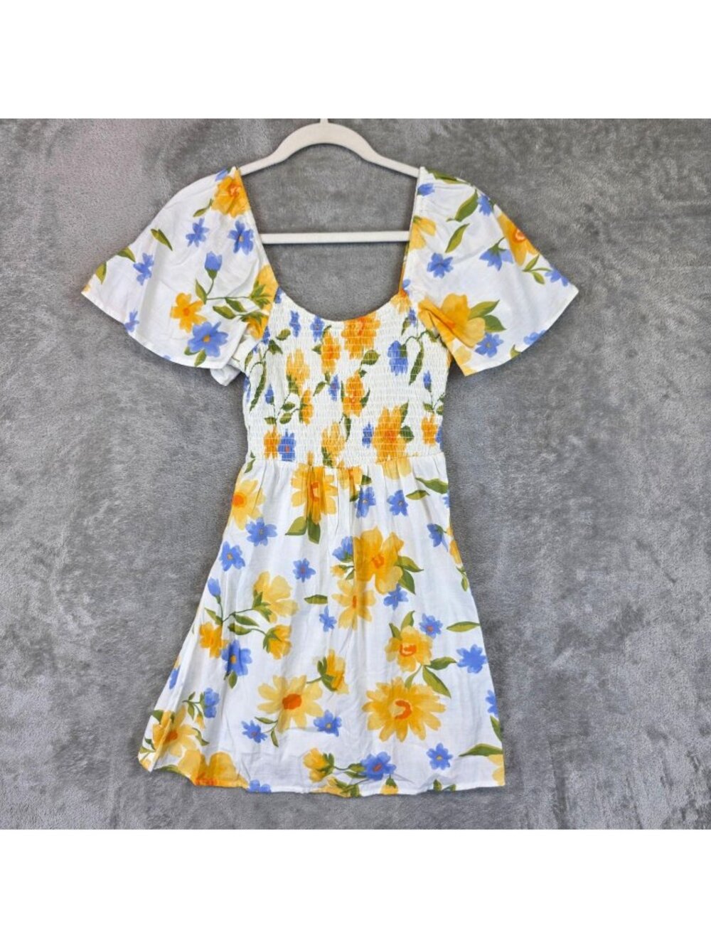 Billabong Dress Womens S White Floral Scoop Smocked Flutter Fit & Flare Mini